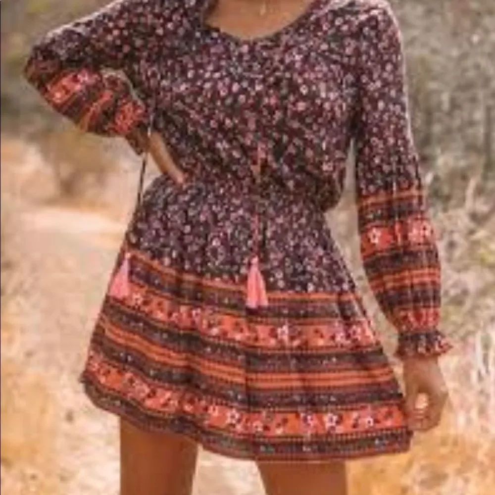 Entro flowered print boho dress with tassels. Size Sm